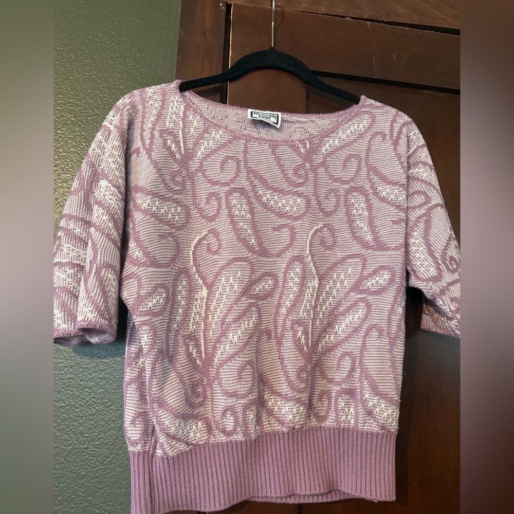 Vintage Mauve and Cream Patterned Sweater